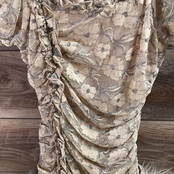 A.Byer Ladies Ruched Lace Ruffled Short Sleeves Top Blouse SZ Med Y2K - Picture 4 of 7